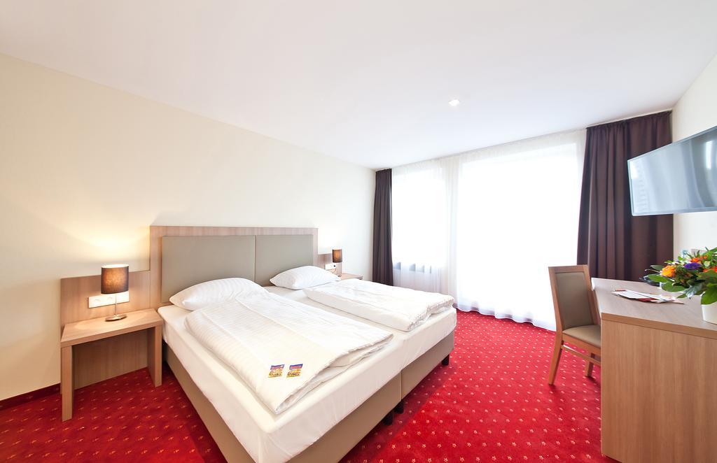 Hotel Novum Hotel New Madison Duesseldorf Hauptbahnhof 4*