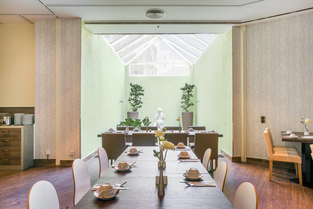 Hotel Novum Hotel New Madison Duesseldorf Hauptbahnhof Dusseldorf