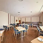 Novum Hotel New Madison Duesseldorf Hauptbahnhof Hotel